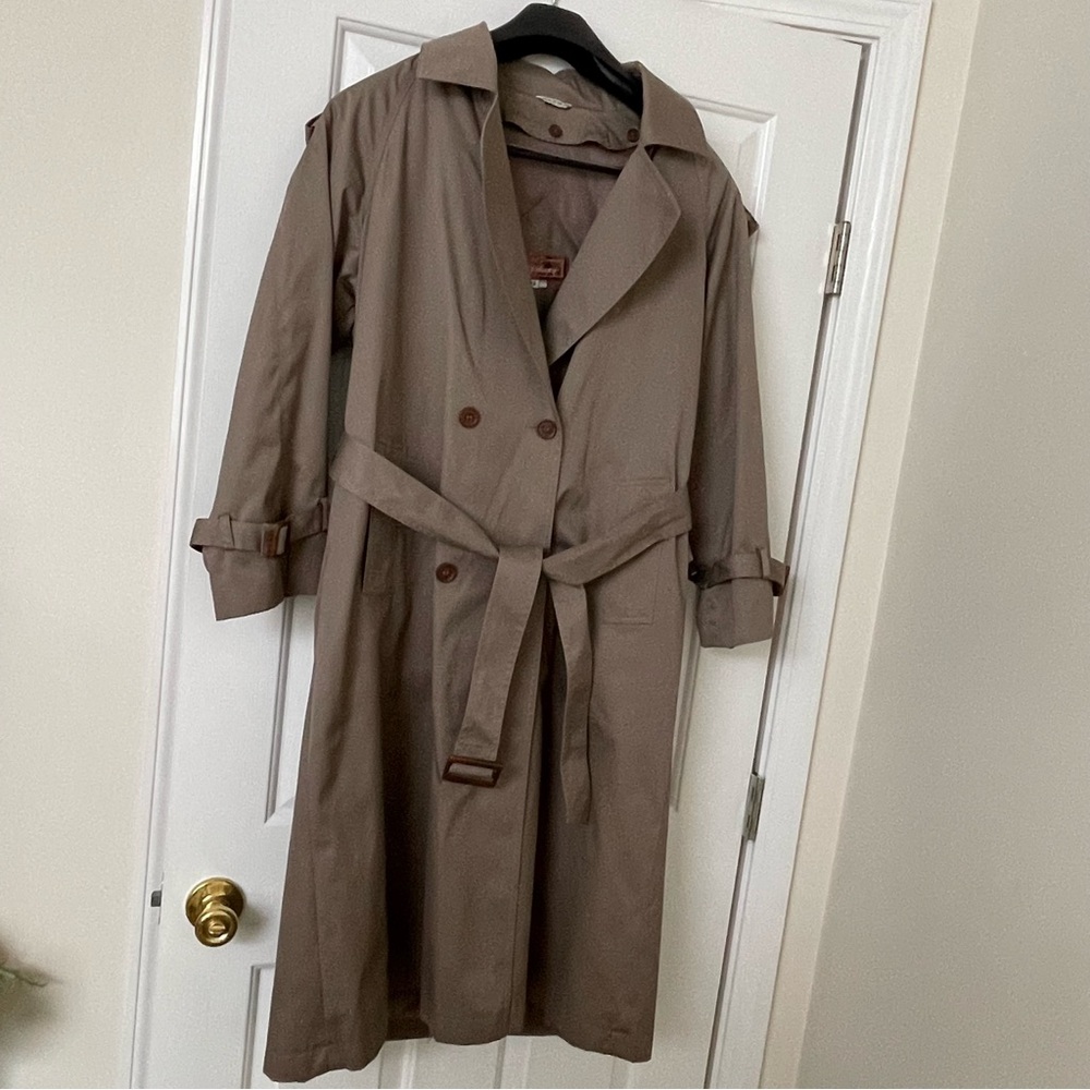 Classic Trench coat with removable liner